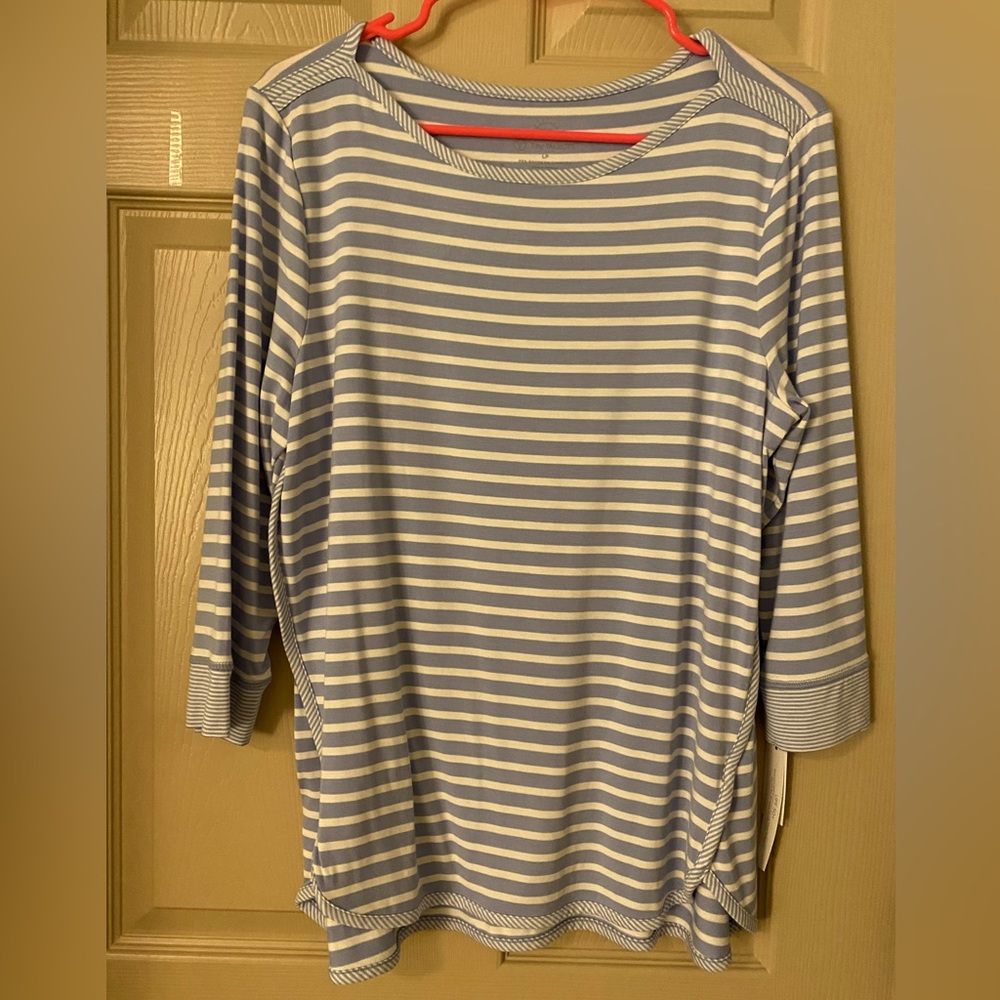T by Talbots active wear top in petite large